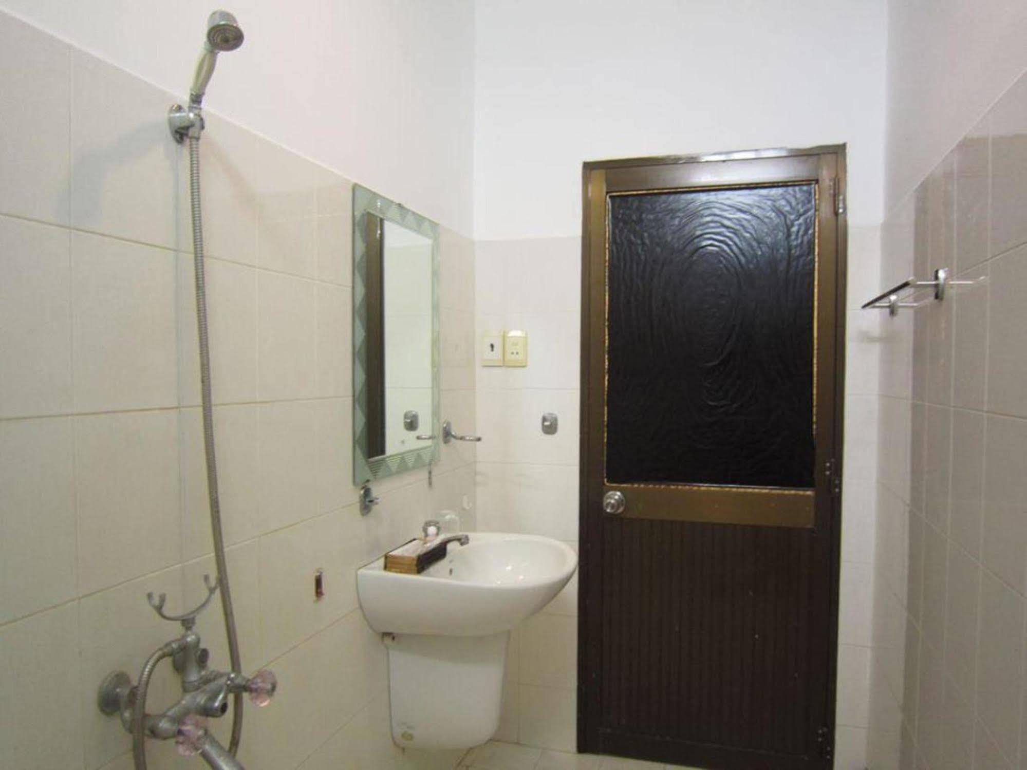 Hotel Reddoorz @ Pham Ngu Lao Street 3 Ciudad Ho Chi Minh  Exterior foto