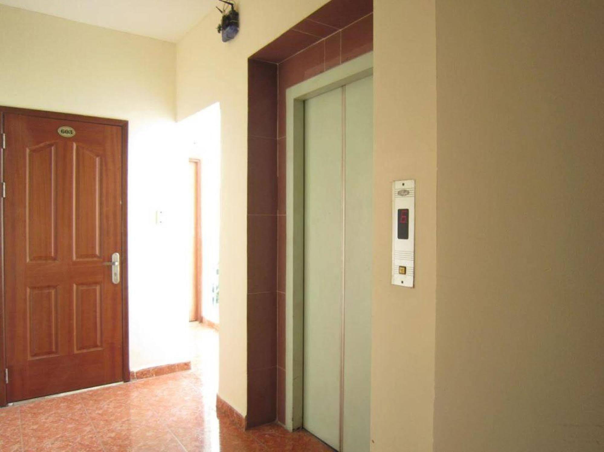 Hotel Reddoorz @ Pham Ngu Lao Street 3 Ciudad Ho Chi Minh  Exterior foto